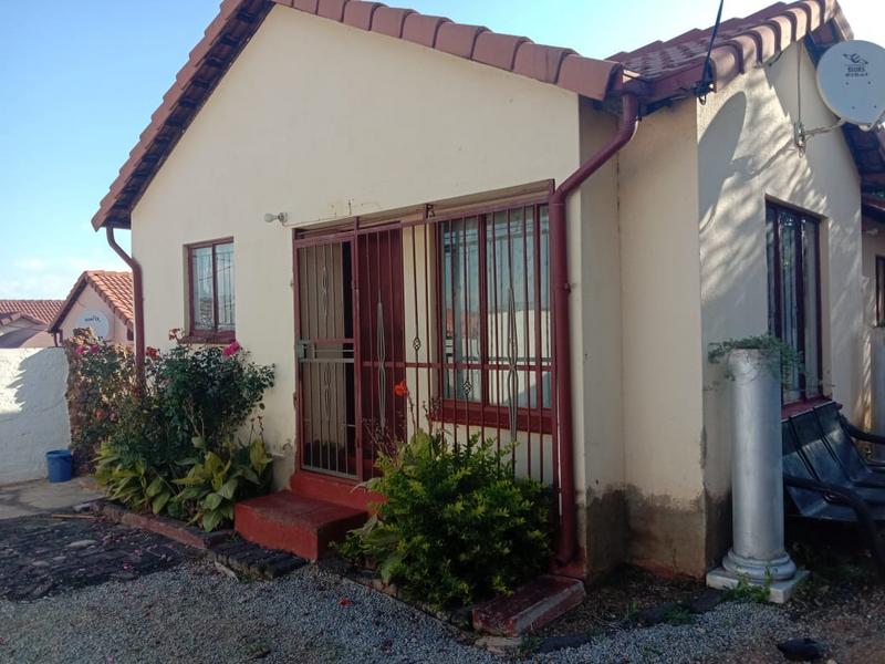 3 Bedroom Property for Sale in Lotus Gardens Gauteng