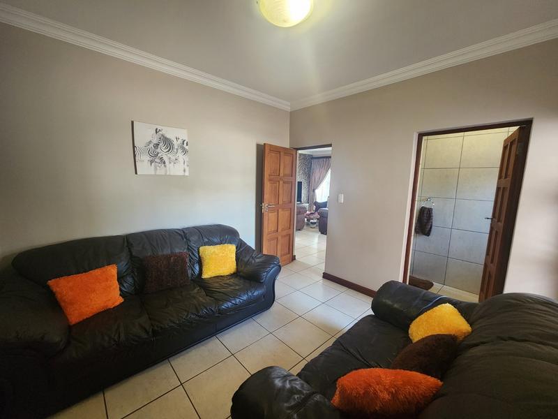 3 Bedroom Property for Sale in Magalieskruin Gauteng