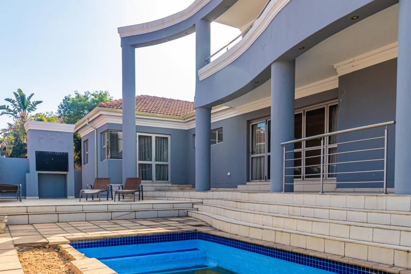 6 Bedroom Property for Sale in Blue Valley Golf Estate Gauteng