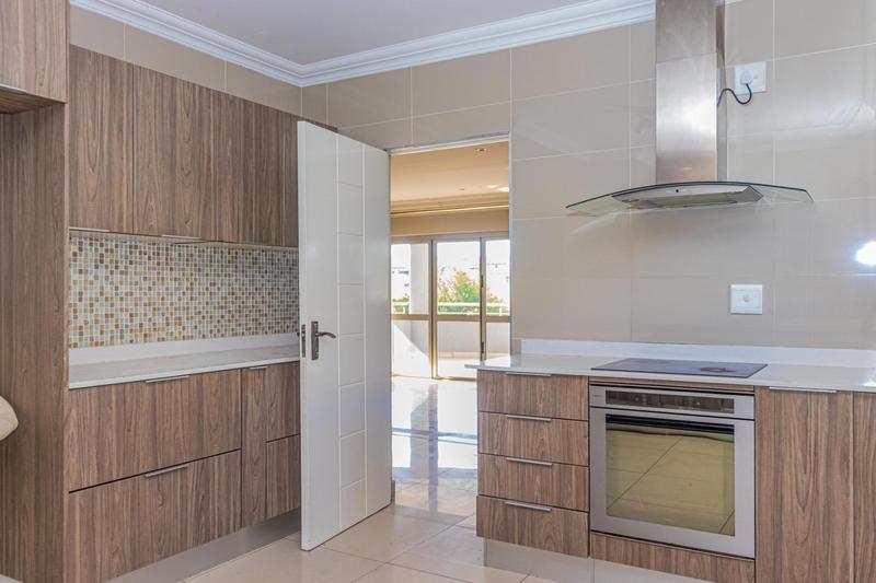 6 Bedroom Property for Sale in Blue Valley Golf Estate Gauteng