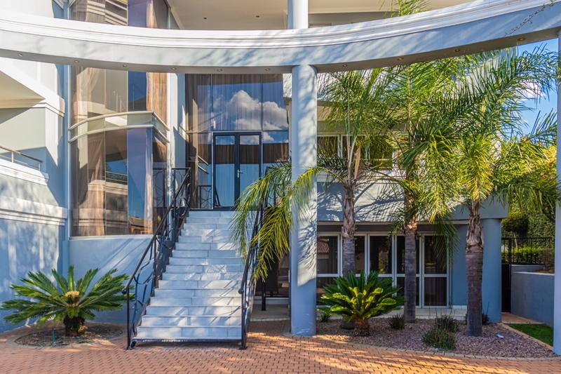 6 Bedroom Property for Sale in Blue Valley Golf Estate Gauteng