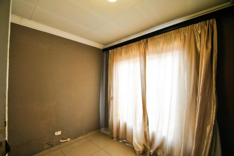 3 Bedroom Property for Sale in Protea Glen Gauteng