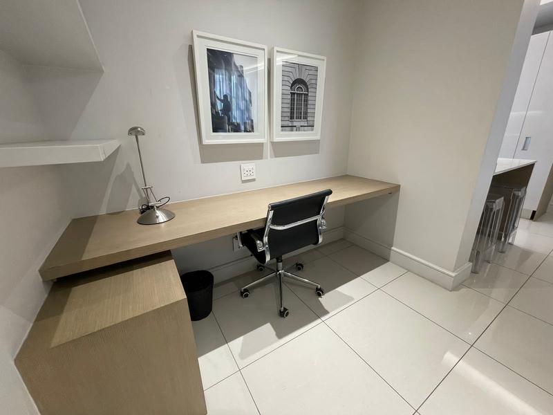 To Let 2 Bedroom Property for Rent in Sandown Gauteng