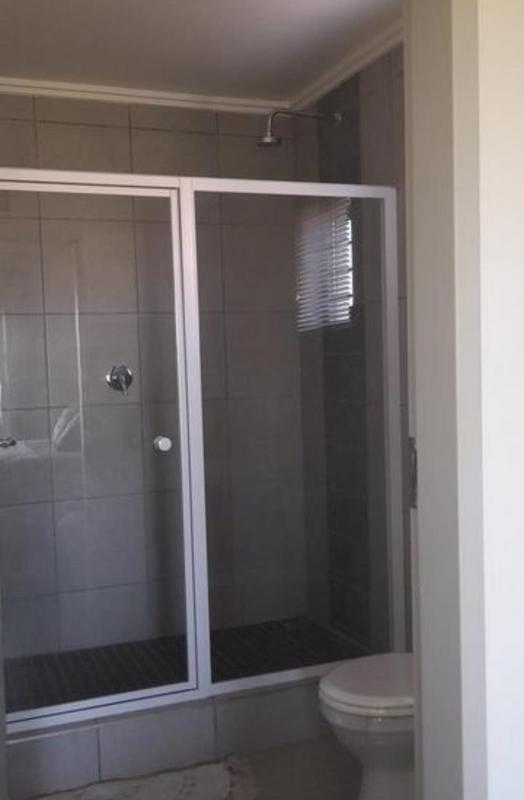 2 Bedroom Property for Sale in Protea Glen Gauteng