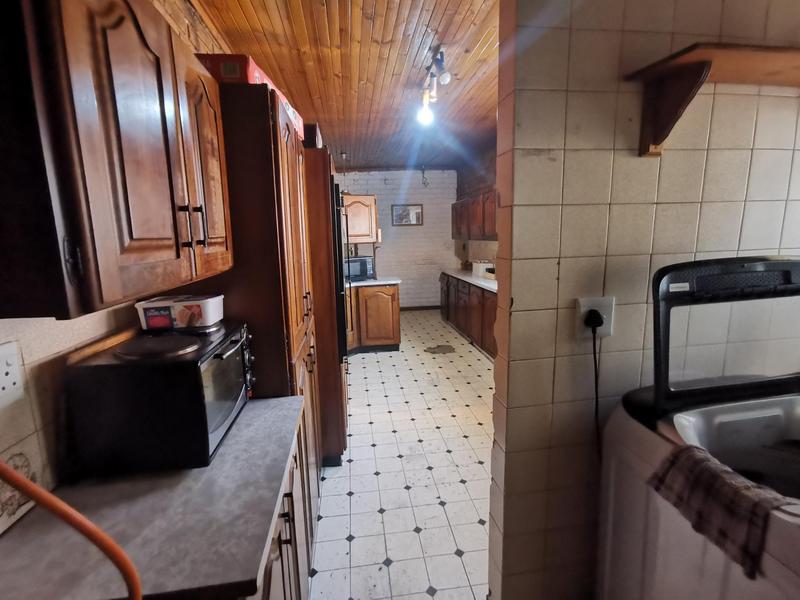 8 Bedroom Property for Sale in Boksburg Gauteng