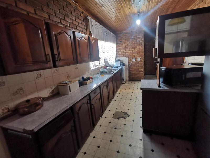 8 Bedroom Property for Sale in Boksburg Gauteng