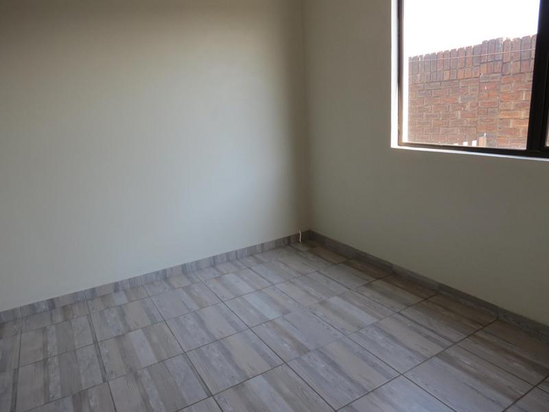 3 Bedroom Property for Sale in Sunward Park Gauteng