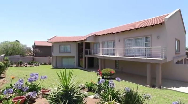 5 Bedroom Property for Sale in Glenvista Gauteng