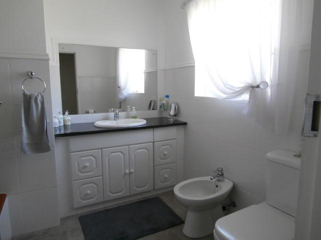 3 Bedroom Property for Sale in Oakdene Gauteng