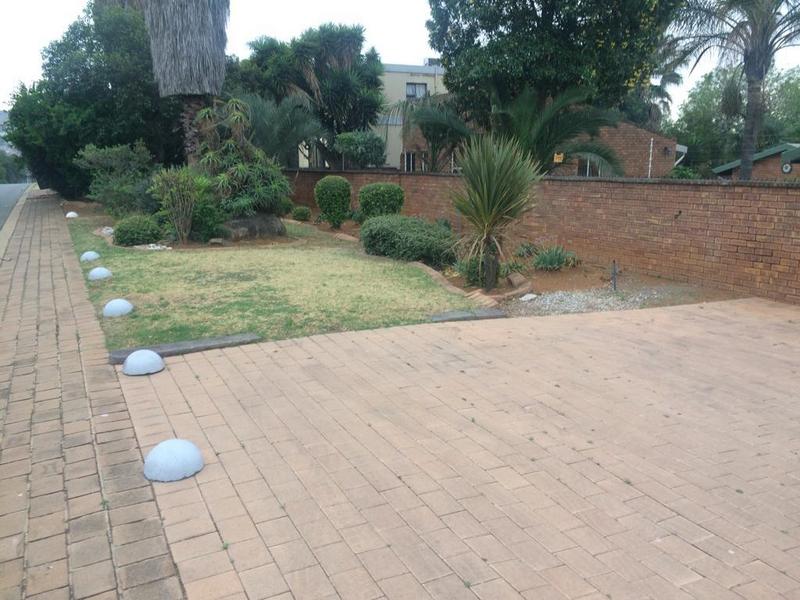 5 Bedroom Property for Sale in Meyersdal Gauteng