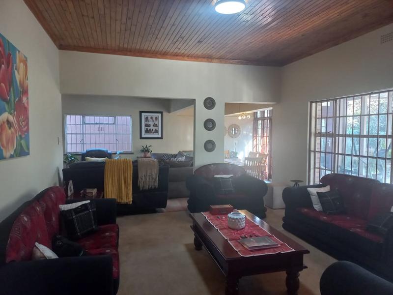 4 Bedroom Property for Sale in Primrose Hill Gauteng