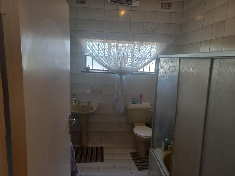 4 Bedroom Property for Sale in Primrose Hill Gauteng