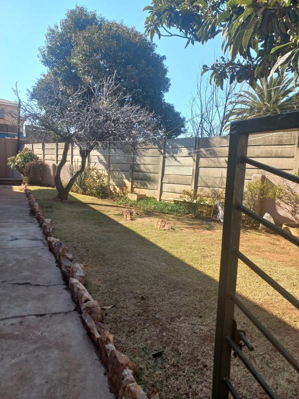 4 Bedroom Property for Sale in Primrose Hill Gauteng