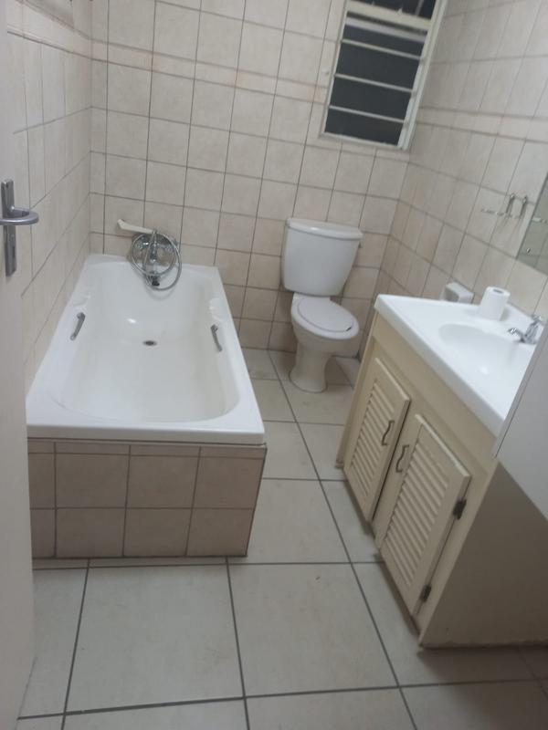 2 Bedroom Property for Sale in Primrose Hill Gauteng