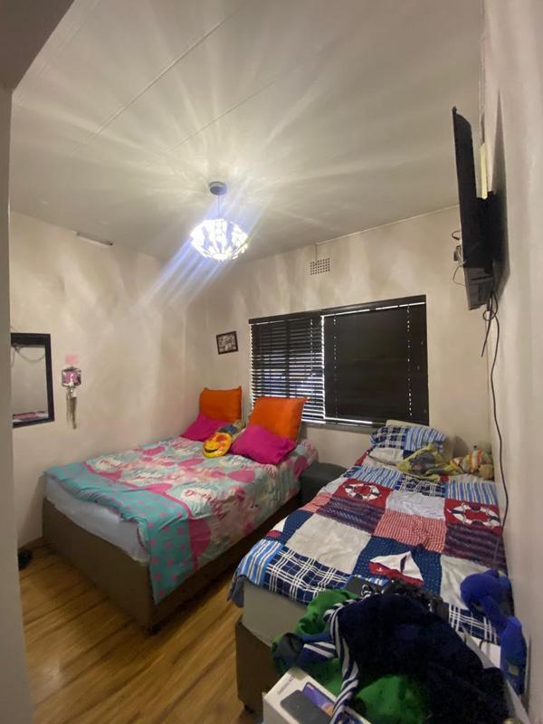 2 Bedroom Property for Sale in Wychwood Gauteng