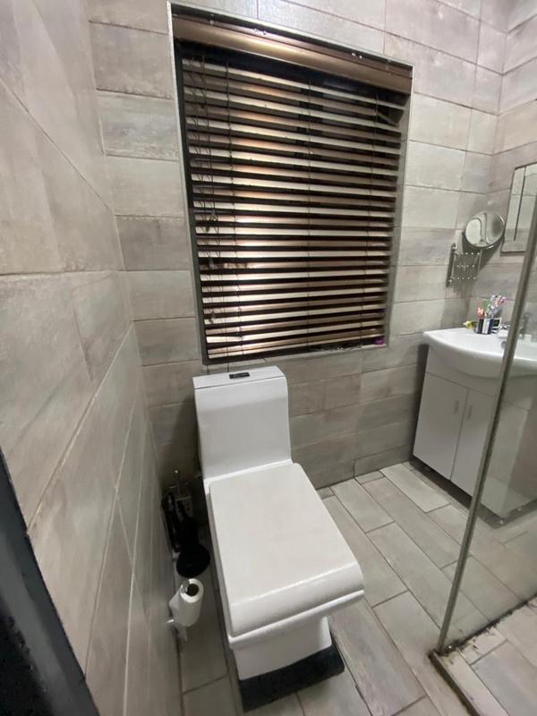 2 Bedroom Property for Sale in Wychwood Gauteng