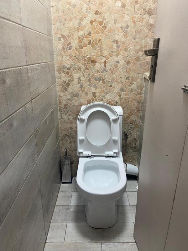 2 Bedroom Property for Sale in Wychwood Gauteng