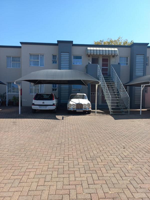 2 Bedroom Property for Sale in Wychwood Gauteng