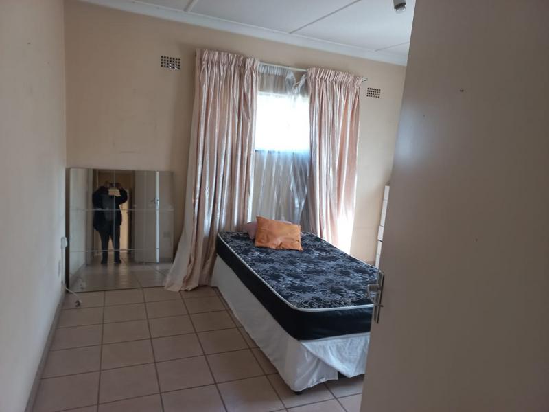 3 Bedroom Property for Sale in Wychwood Gauteng