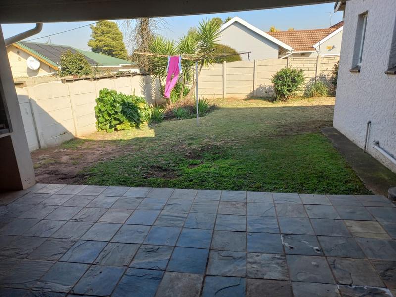 3 Bedroom Property for Sale in Wychwood Gauteng