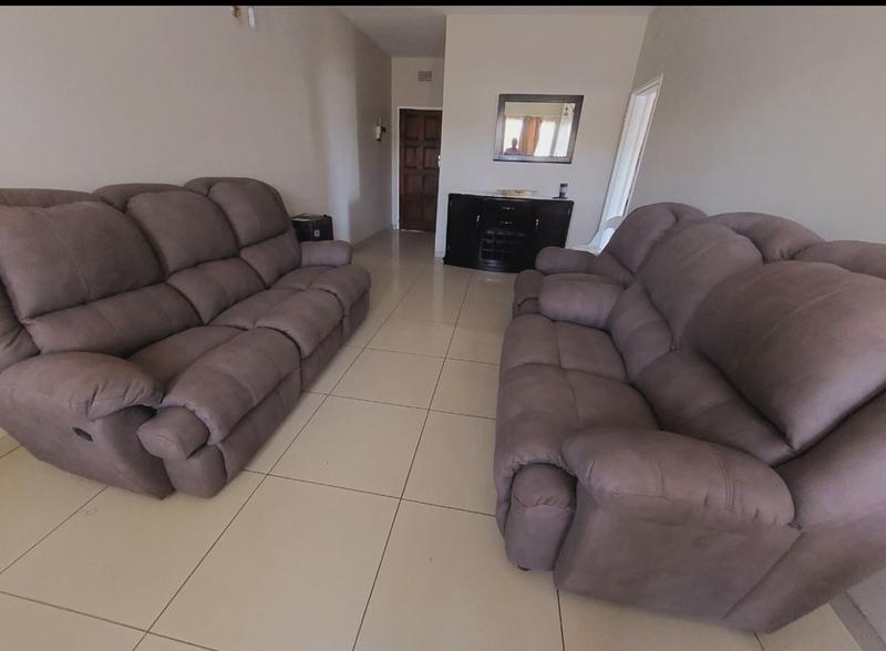 2 Bedroom Property for Sale in Wychwood Gauteng
