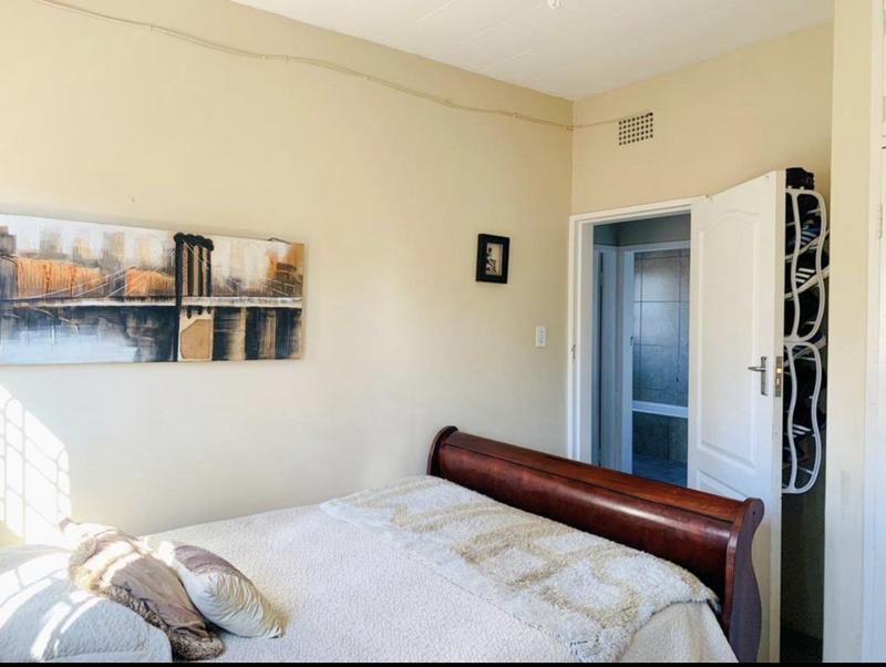2 Bedroom Property for Sale in Wychwood Gauteng