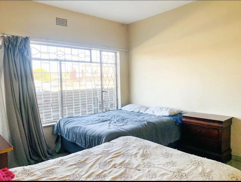 2 Bedroom Property for Sale in Wychwood Gauteng