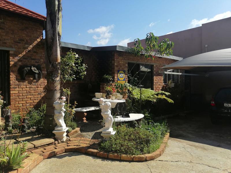 4 Bedroom Property for Sale in Kensington Gauteng