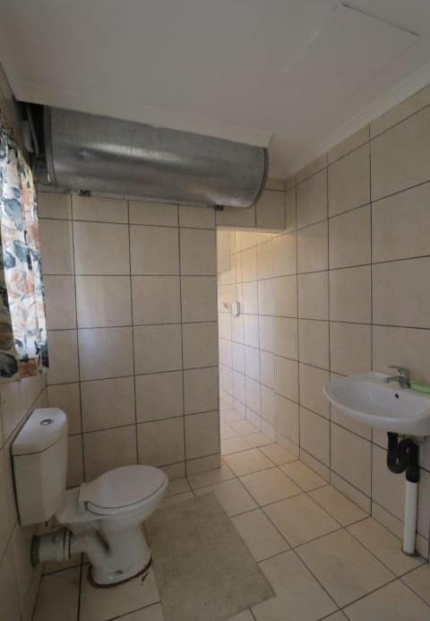 5 Bedroom Property for Sale in Observatory Gauteng