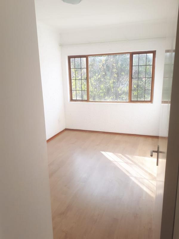 1 Bedroom Property for Sale in Observatory Gauteng