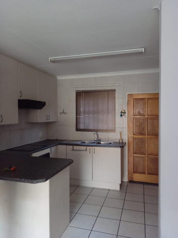 3 Bedroom Property for Sale in Honeydew Gauteng