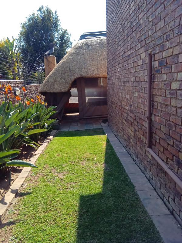 3 Bedroom Property for Sale in Honeydew Gauteng