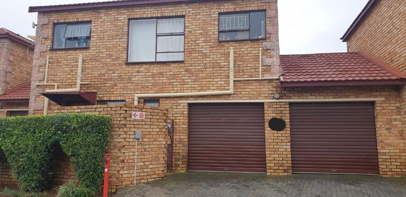 3 Bedroom Property for Sale in Honeydew Gauteng