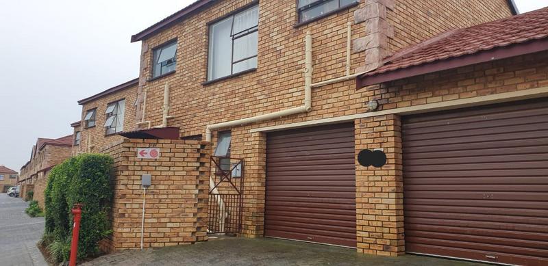 3 Bedroom Property for Sale in Honeydew Gauteng