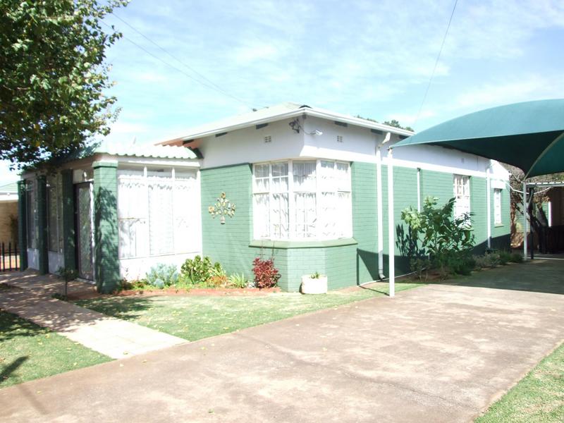 3 Bedroom Property for Sale in Roodepoort North Gauteng