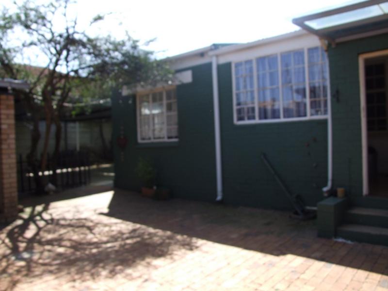 3 Bedroom Property for Sale in Roodepoort North Gauteng