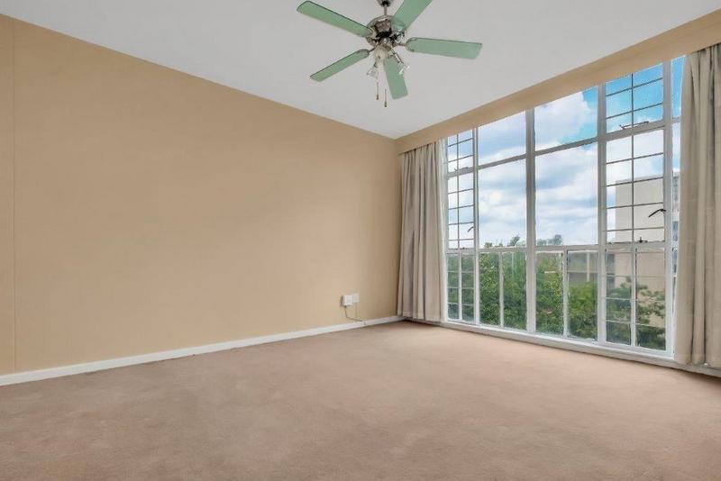 3 Bedroom Property for Sale in Sandhurst Gauteng