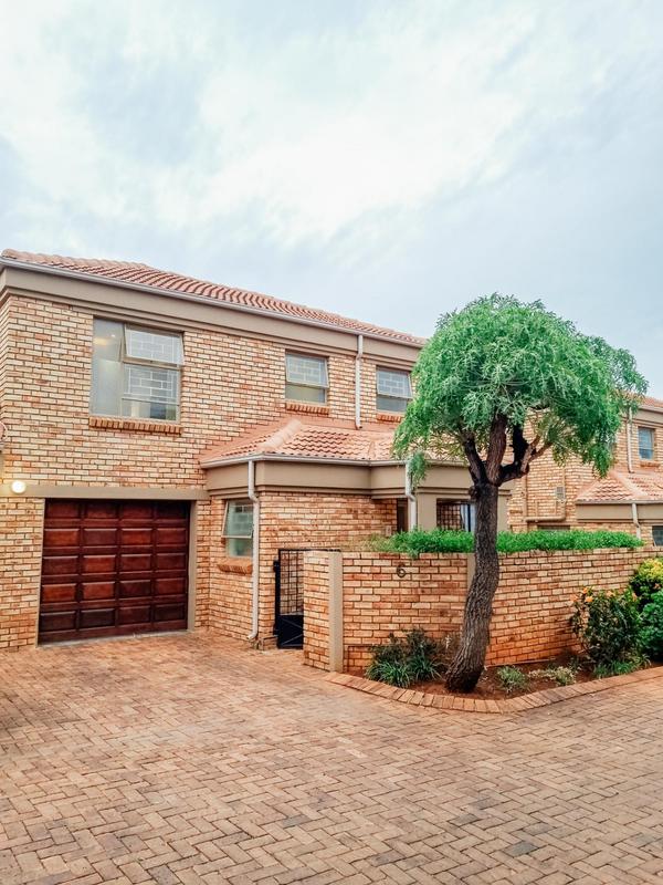 3 Bedroom Property for Sale in Willowbrook Gauteng