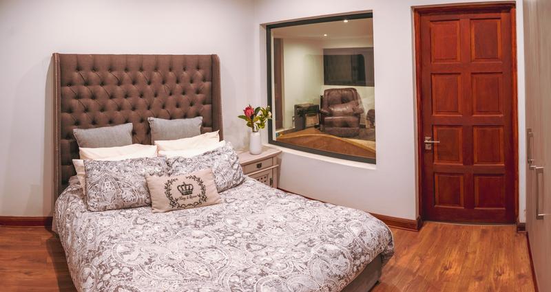 To Let 4 Bedroom Property for Rent in Glen Erasmia Gauteng