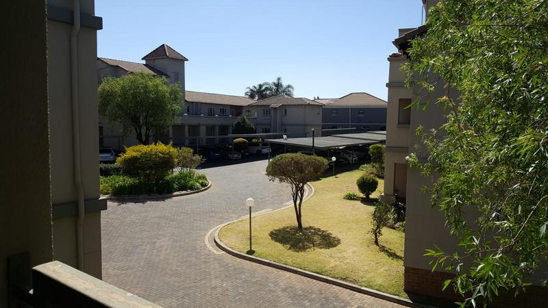 1 Bedroom Property for Sale in Eden Glen Gauteng