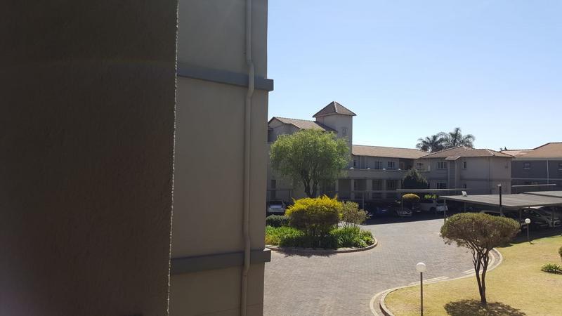 1 Bedroom Property for Sale in Eden Glen Gauteng