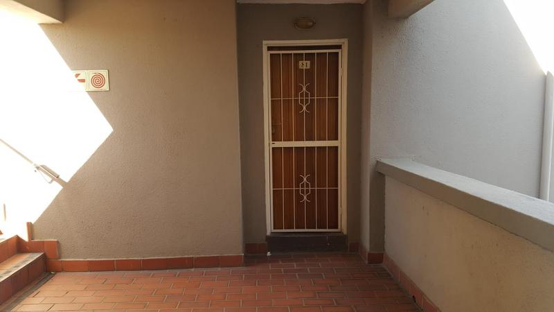 1 Bedroom Property for Sale in Eden Glen Gauteng