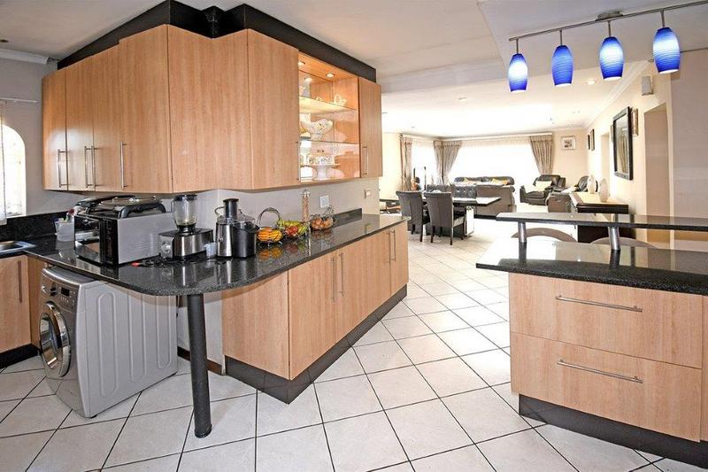 3 Bedroom Property for Sale in Marais Steyn Park Gauteng