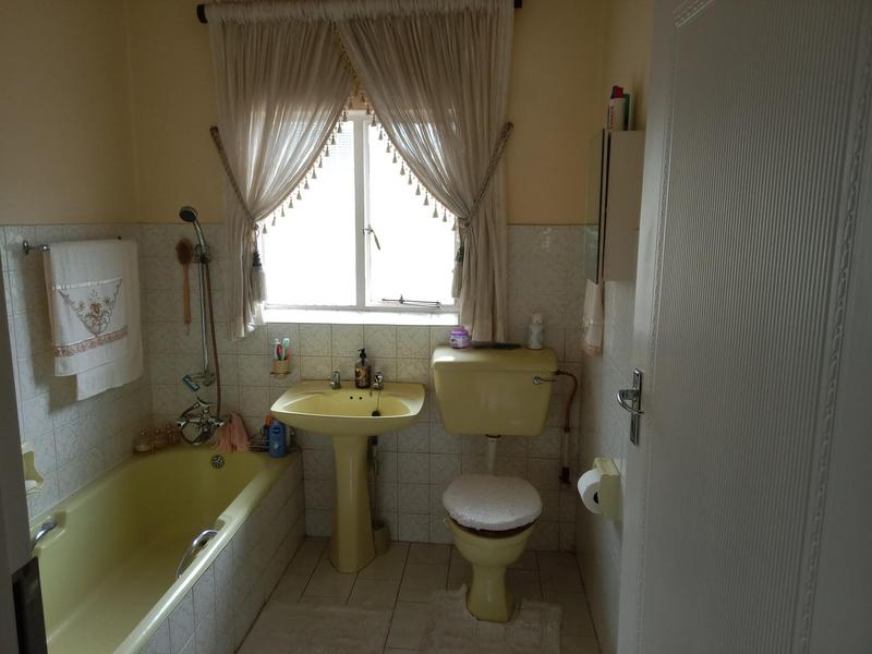 3 Bedroom Property for Sale in Dawnview Gauteng