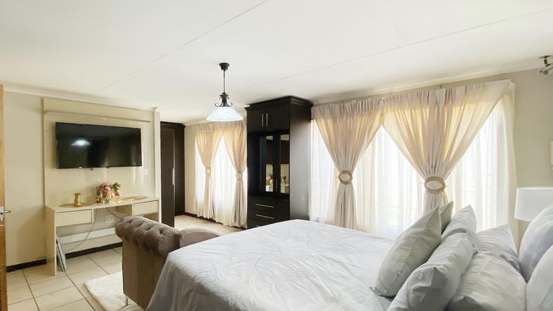 3 Bedroom Property for Sale in Klopperpark Gauteng