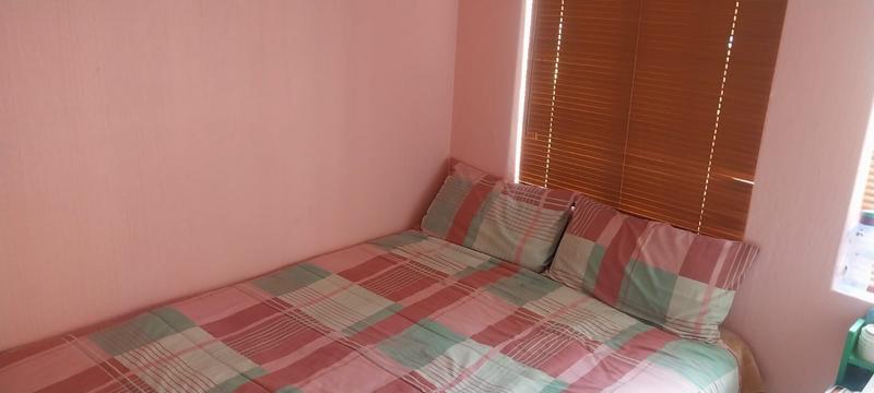 2 Bedroom Property for Sale in Bezuidenhout Valley Gauteng