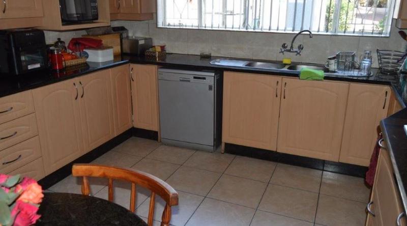 4 Bedroom Property for Sale in Kensington Gauteng