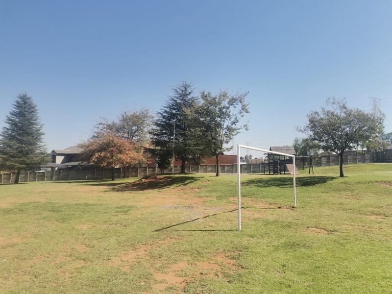 3 Bedroom Property for Sale in Rembrandt Park Gauteng