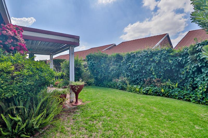 2 Bedroom Property for Sale in Edenvale Gauteng