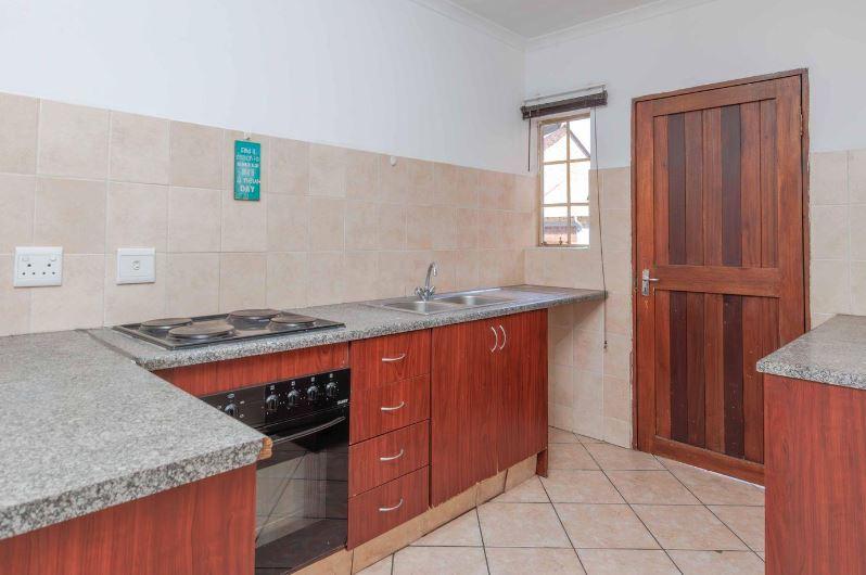 2 Bedroom Property for Sale in Greenstone Hill Gauteng